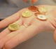 Su kokiomis problemomis susiduria elektroninių pinigų įstaigos?